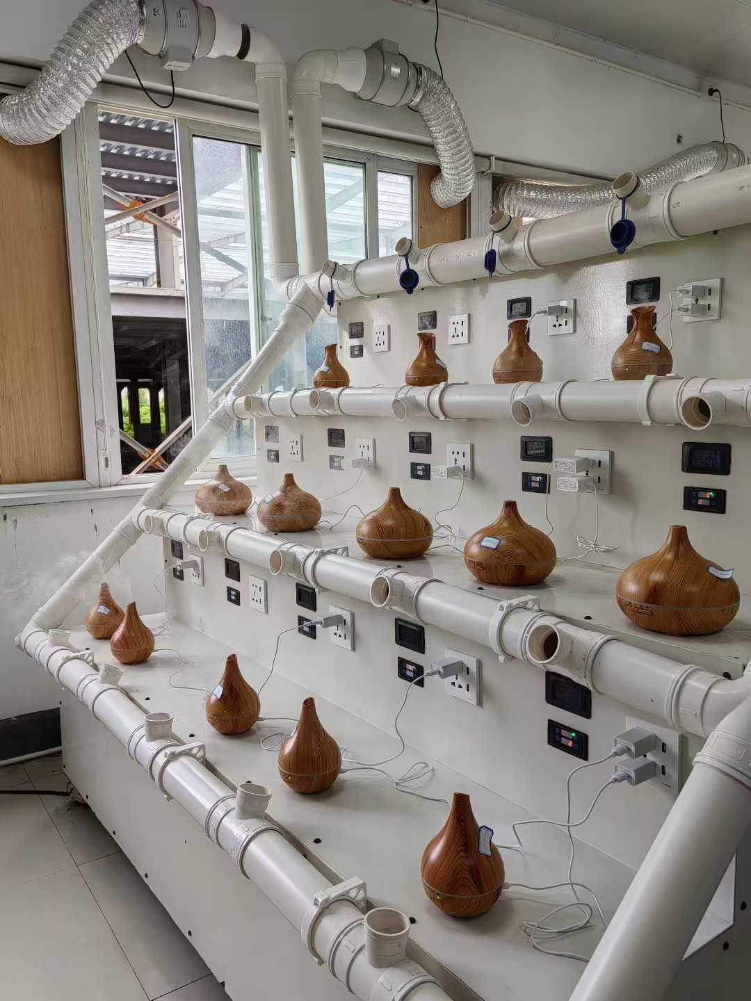 È in corso il test di invecchiamento del diffusore di aromi in legno