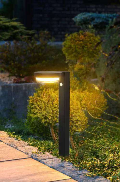 Luci solari impermeabili per giardino